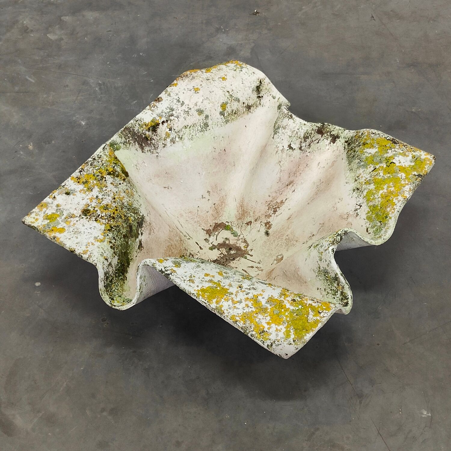 Elephant ear planter or Handkerchief, 1950 period by Willy Guhl