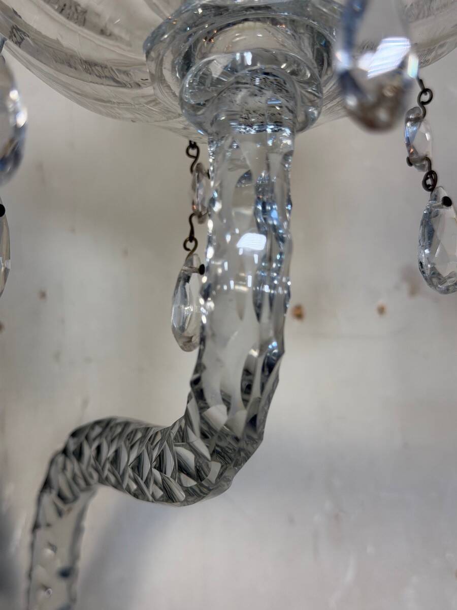 Pair of cut crystal wall sconces in the style of Maydwell and Windle, England, 18th century.