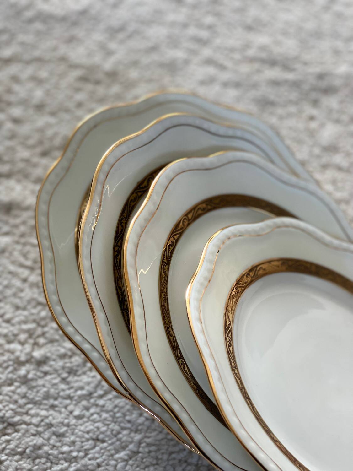 4 Nardon Lafarge porcelain dessert plates