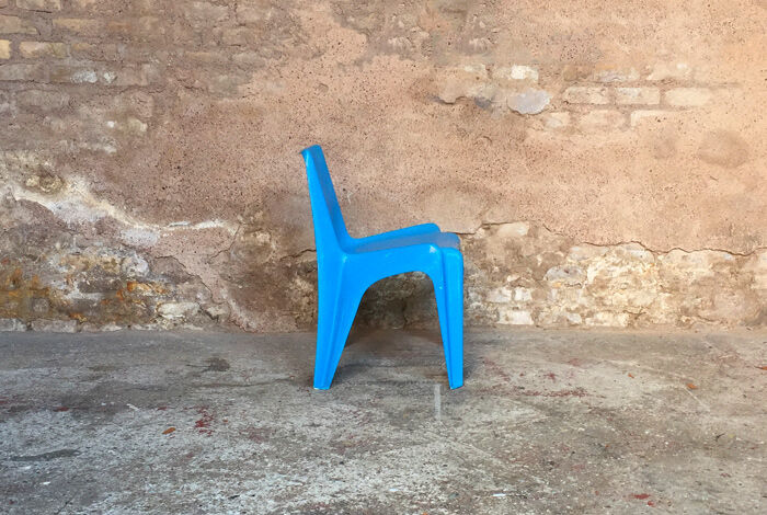 Chair blue casting by Helmut Batzner