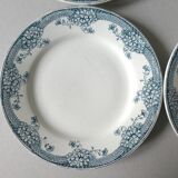 Set of 6 flat plates, Saint Amand model Suzanne, floral decoration