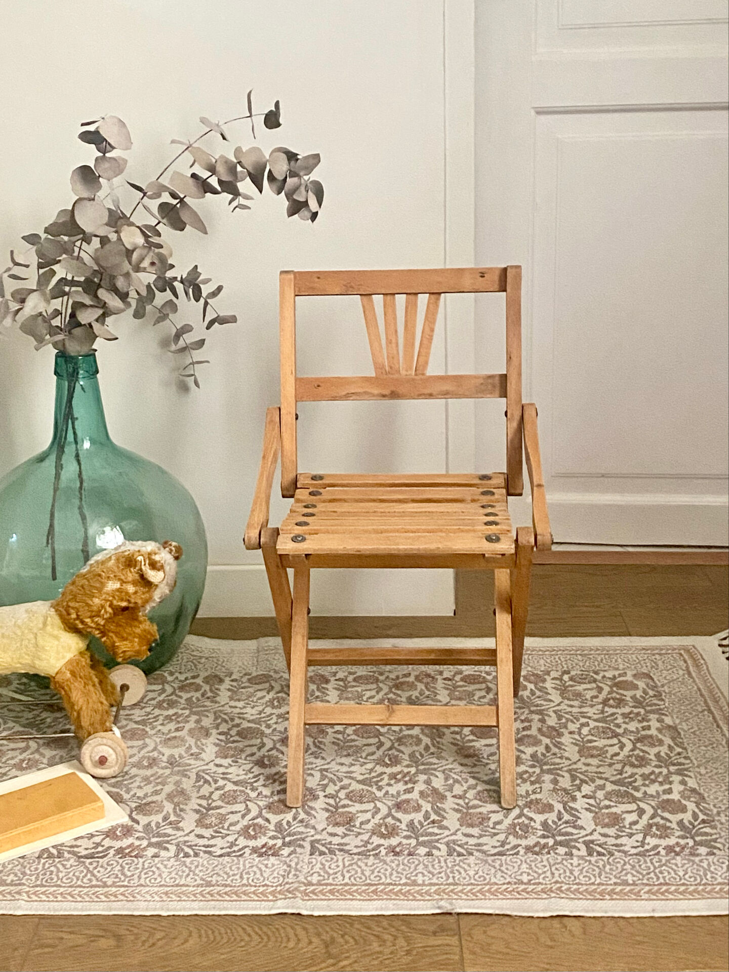 Child's chair