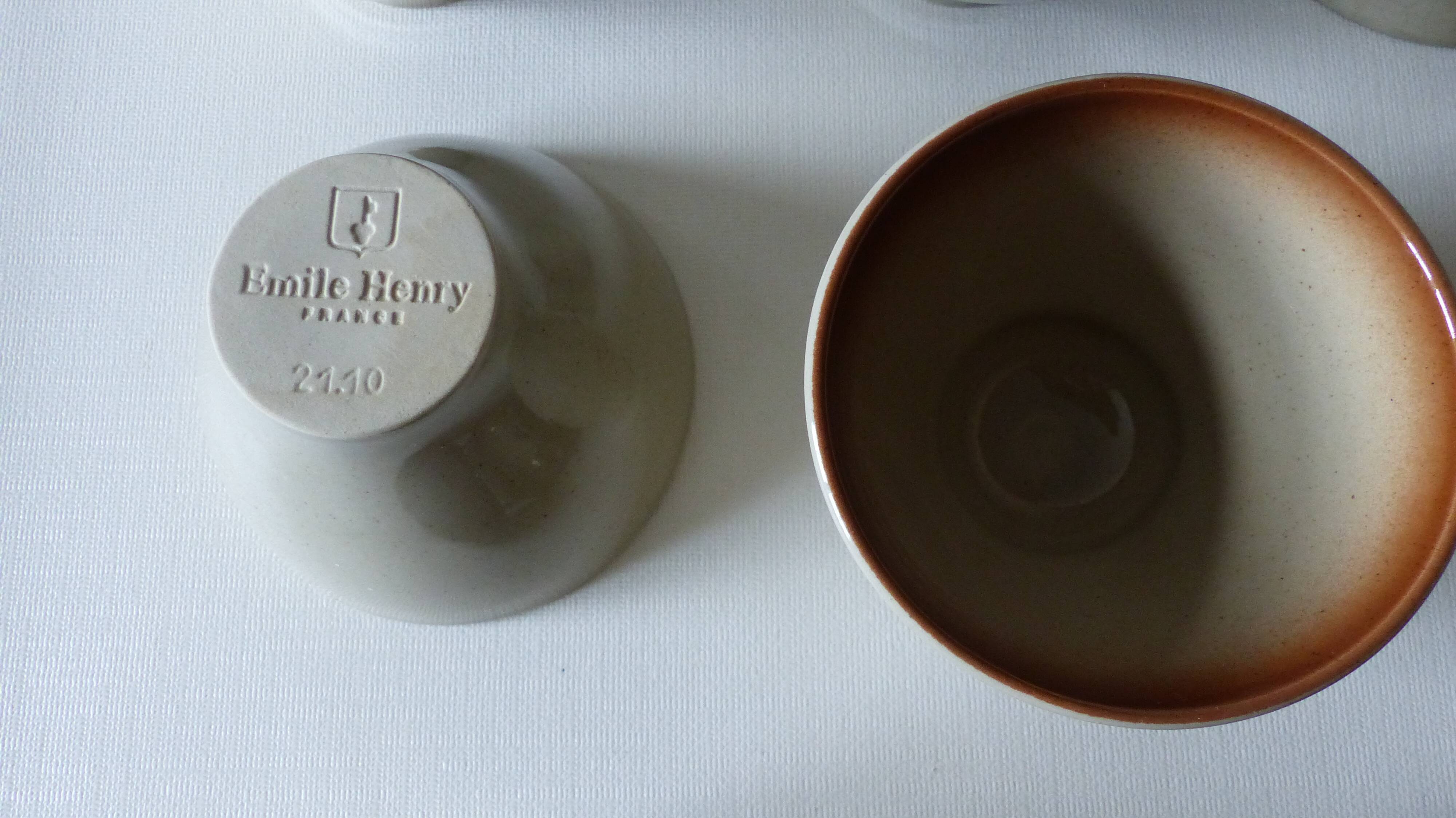 10 terracotta ramekins