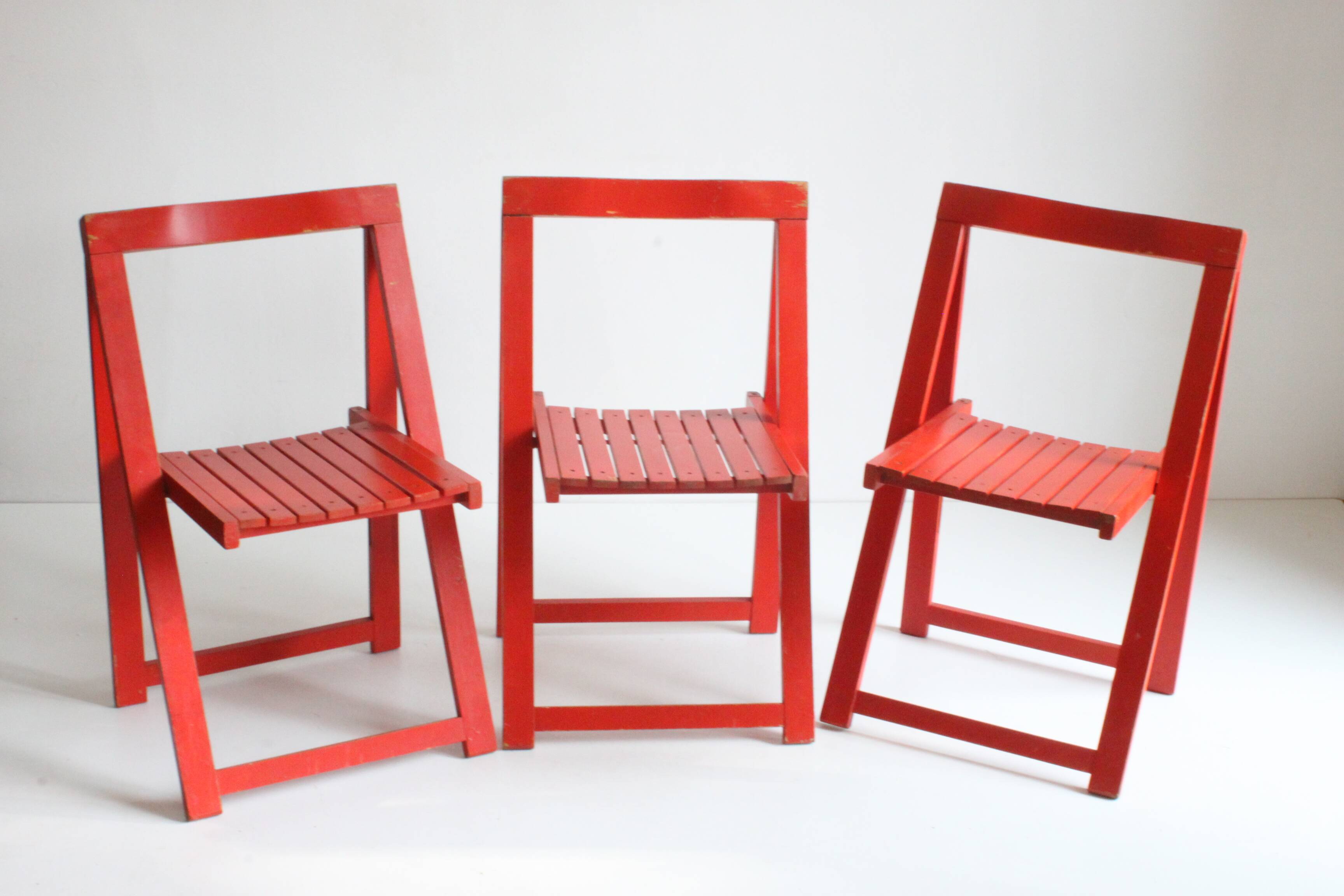 Vintage wooden folding chairs 1960s