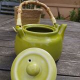 Anise green ceramic teapot, bamboo handle