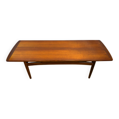 Table basse G-Plan Brasilia en teck et afromosia, années 1960. Cette élégante table basse