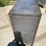 Industrial buffet