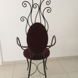 4 Chairs and 2 dining room chairs