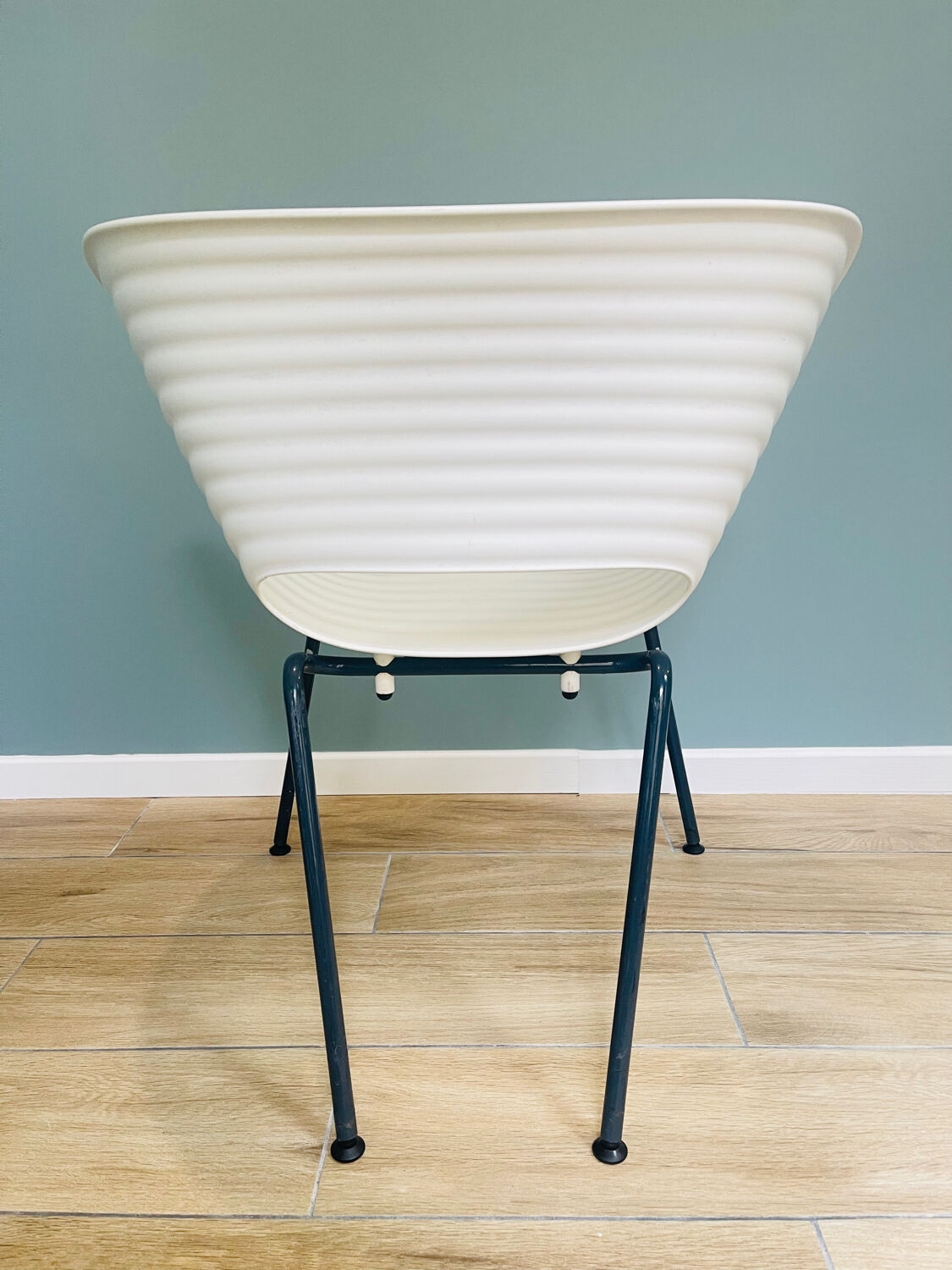 Tom Vac office chair – Ron Arad for Vitra, circa 2000