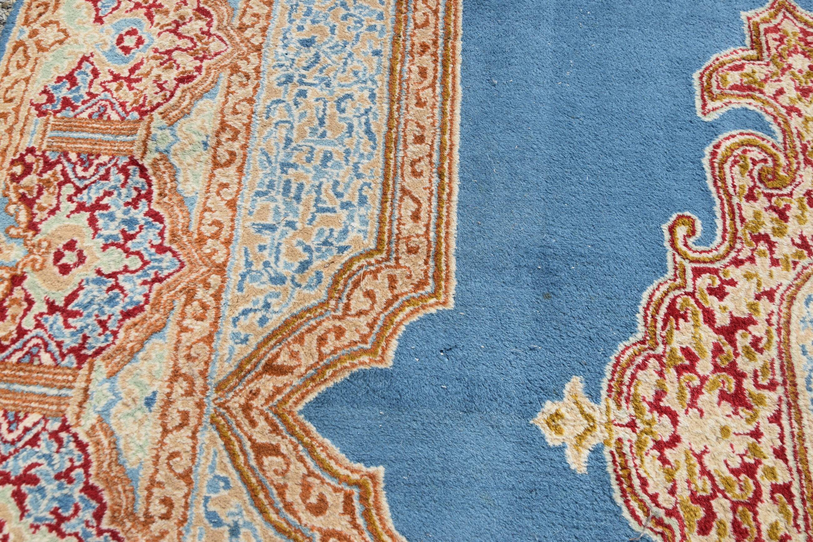 Oriental Persian Iran Kirman rug: 1.84 x 2.86 meters