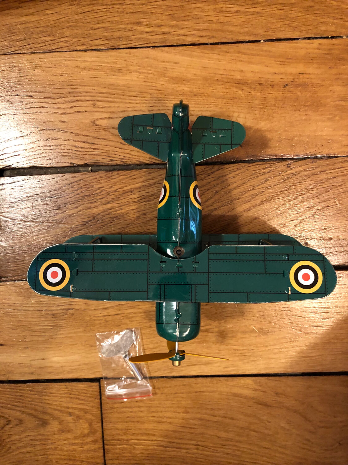 Mechanical sheet metal plane