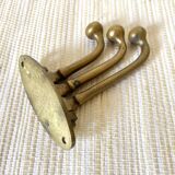Triple hook brass coat rack