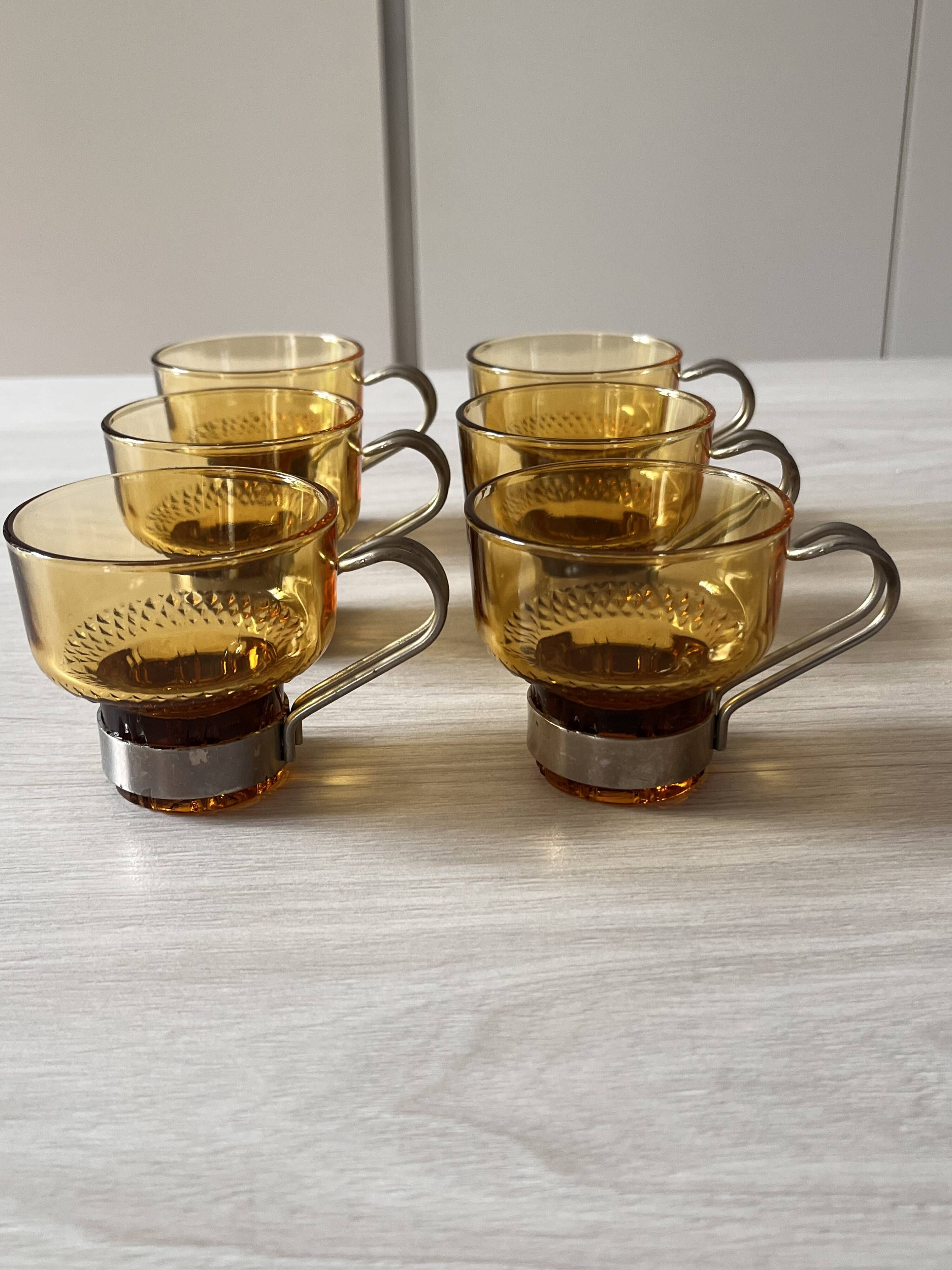 Tasses 70's
