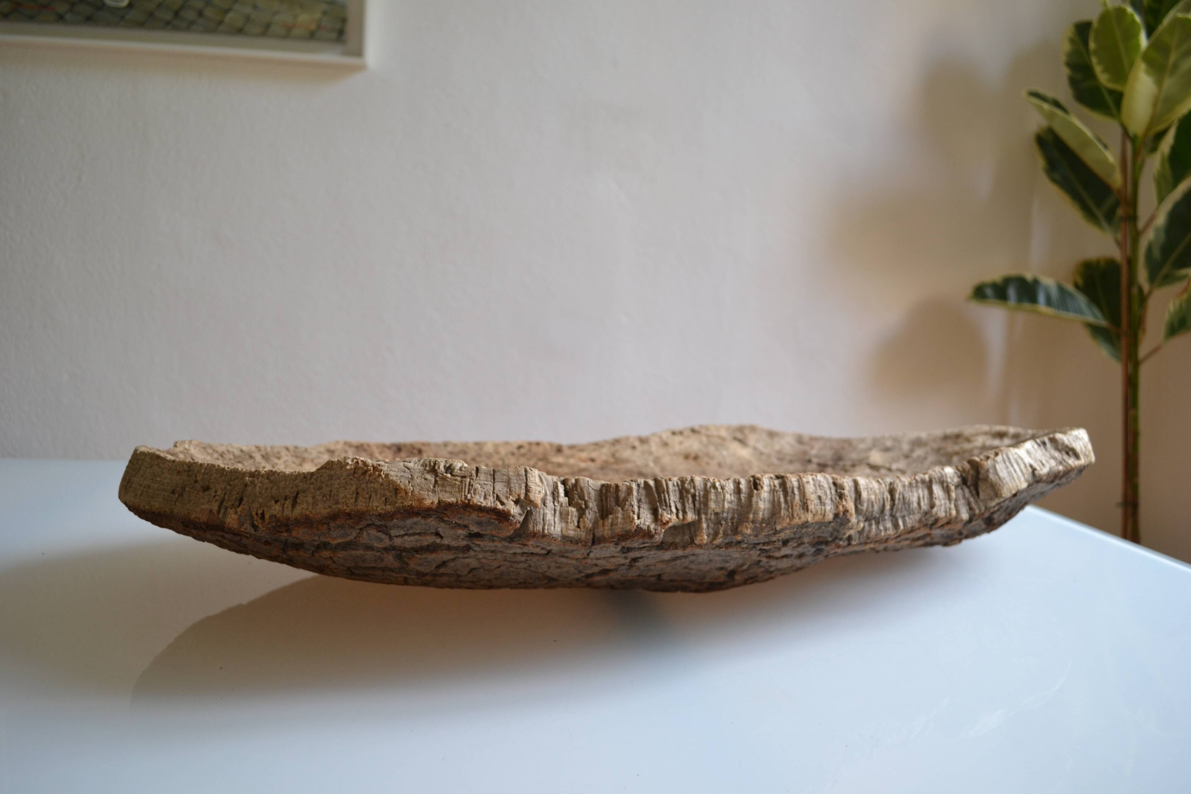 Provençal couasse giant dish in cork oak bark 72 / 37 cm