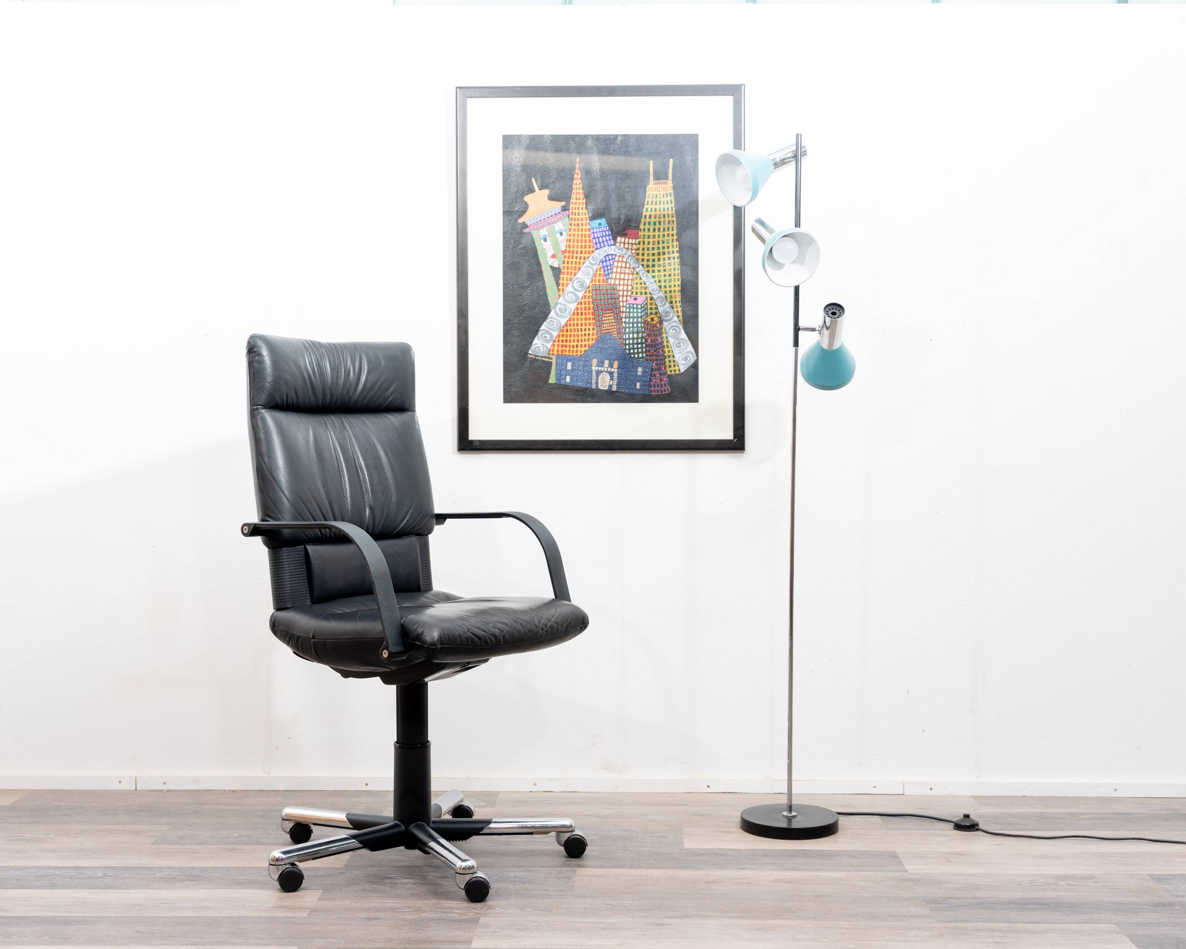 Office chair. Manufacturer: Vitra. Designer: Mario Bellini. Model: Fig