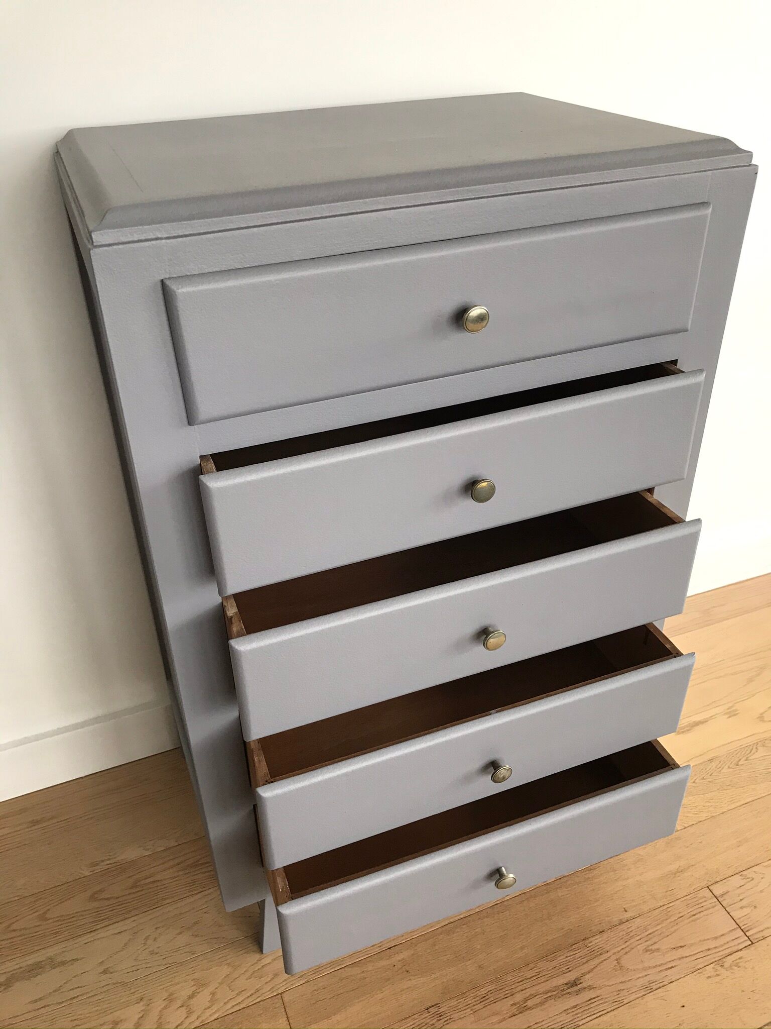 Wooden dresser painted five drawers tapered feet, vintage 60s