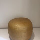 Pouf en cuir, design année 1970