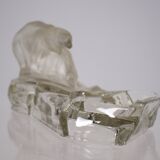 Empty Art Deco pocket with bears