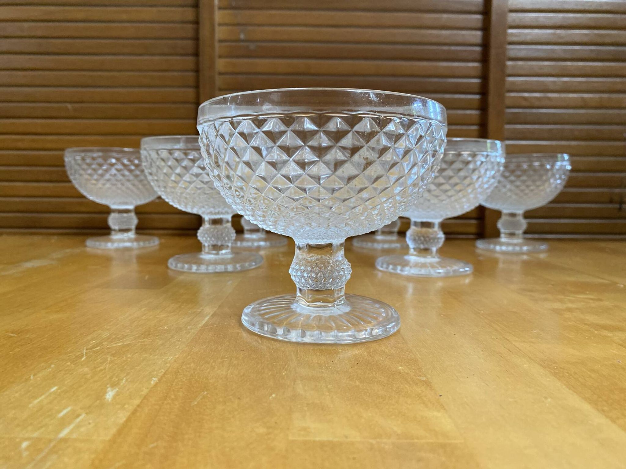 Set of 7 Glass Ice Cream Bowls Diamond Point France Vintage #E076
