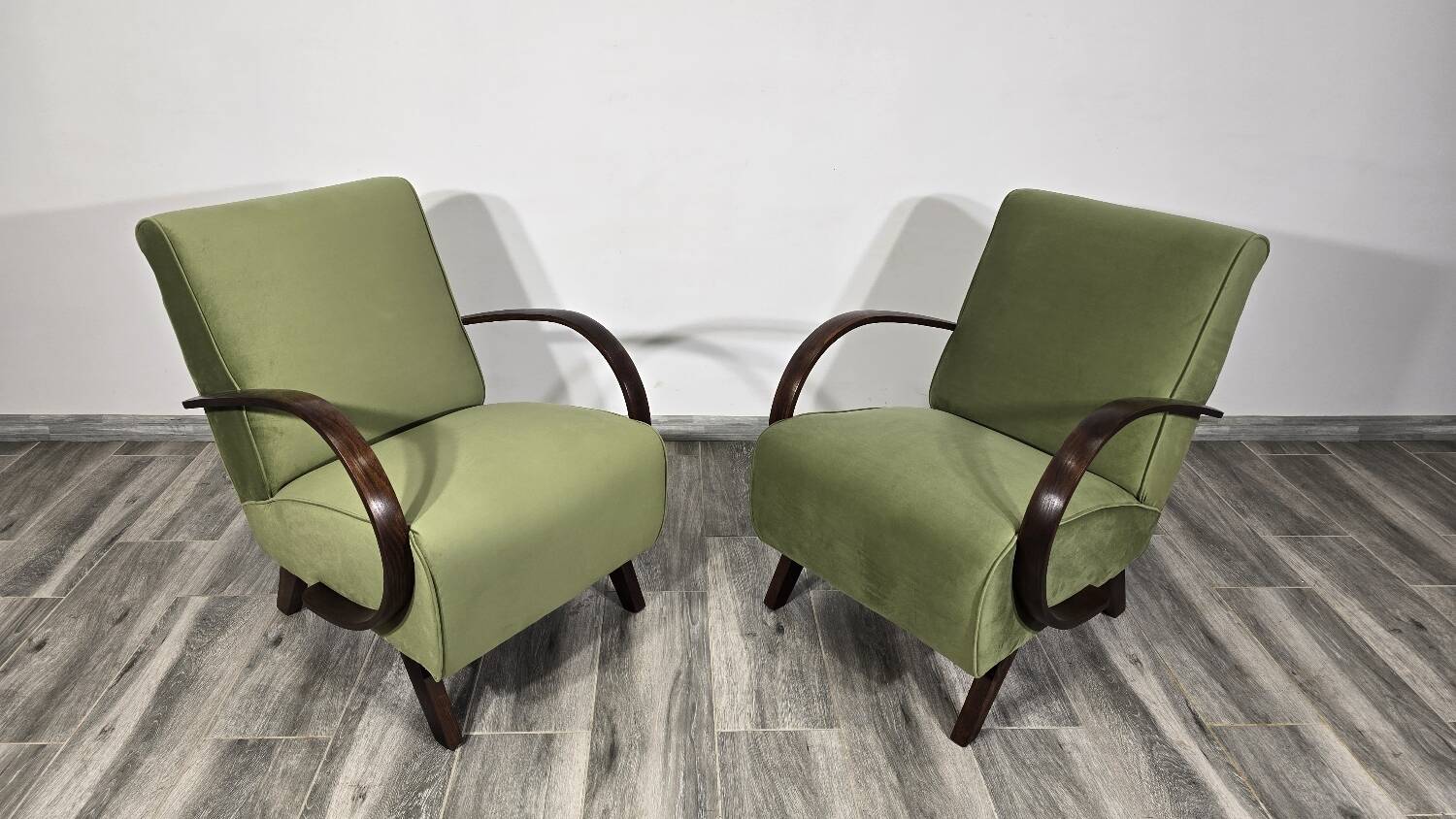 Set of Lounge Chairs by Jindrich Halabala, 1940s