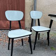 Table et chaises Formica