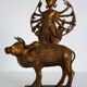 Statue en bronze doré Shiva sur Nandi, Inde, Milieu XXème.
