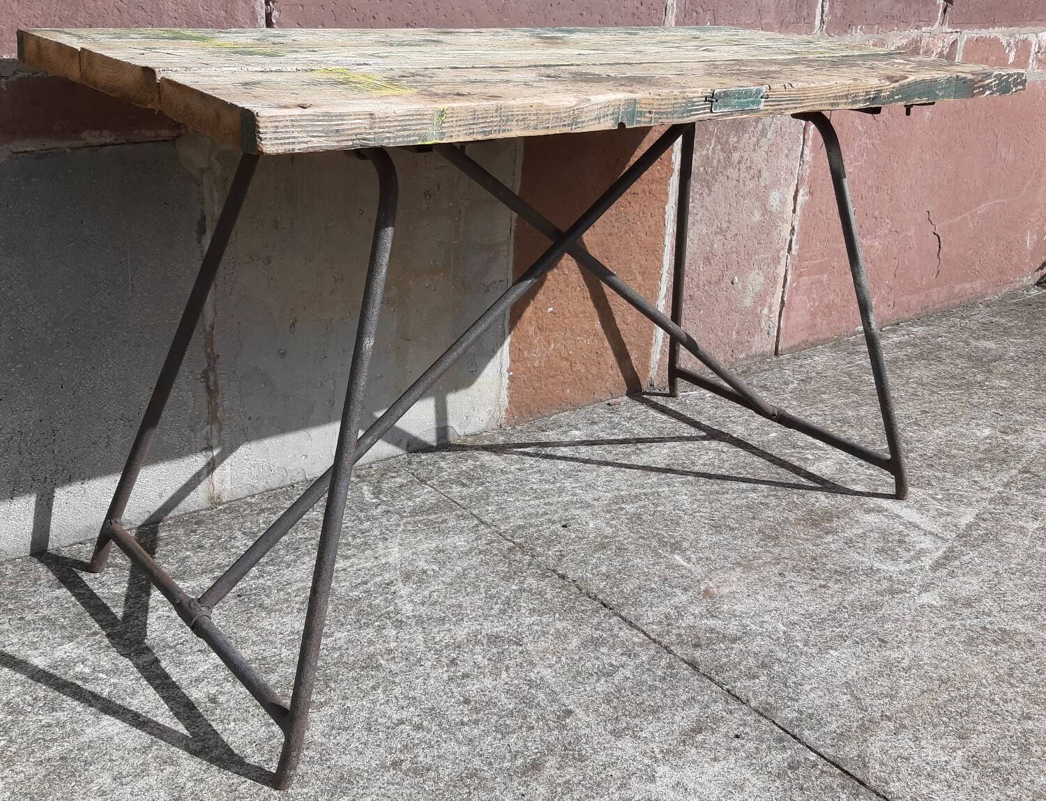 Folding workshop table