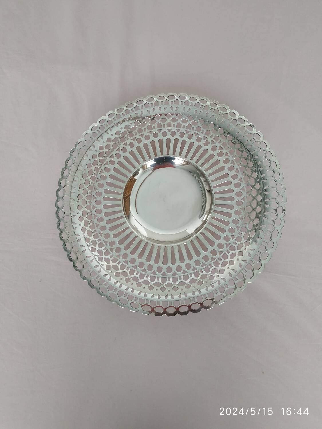 Silver metal pedestal dish