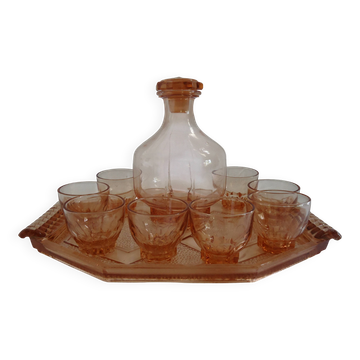 Service vintage en verre rose saumon – Carafe, 8 verres, et plateau Art Dec