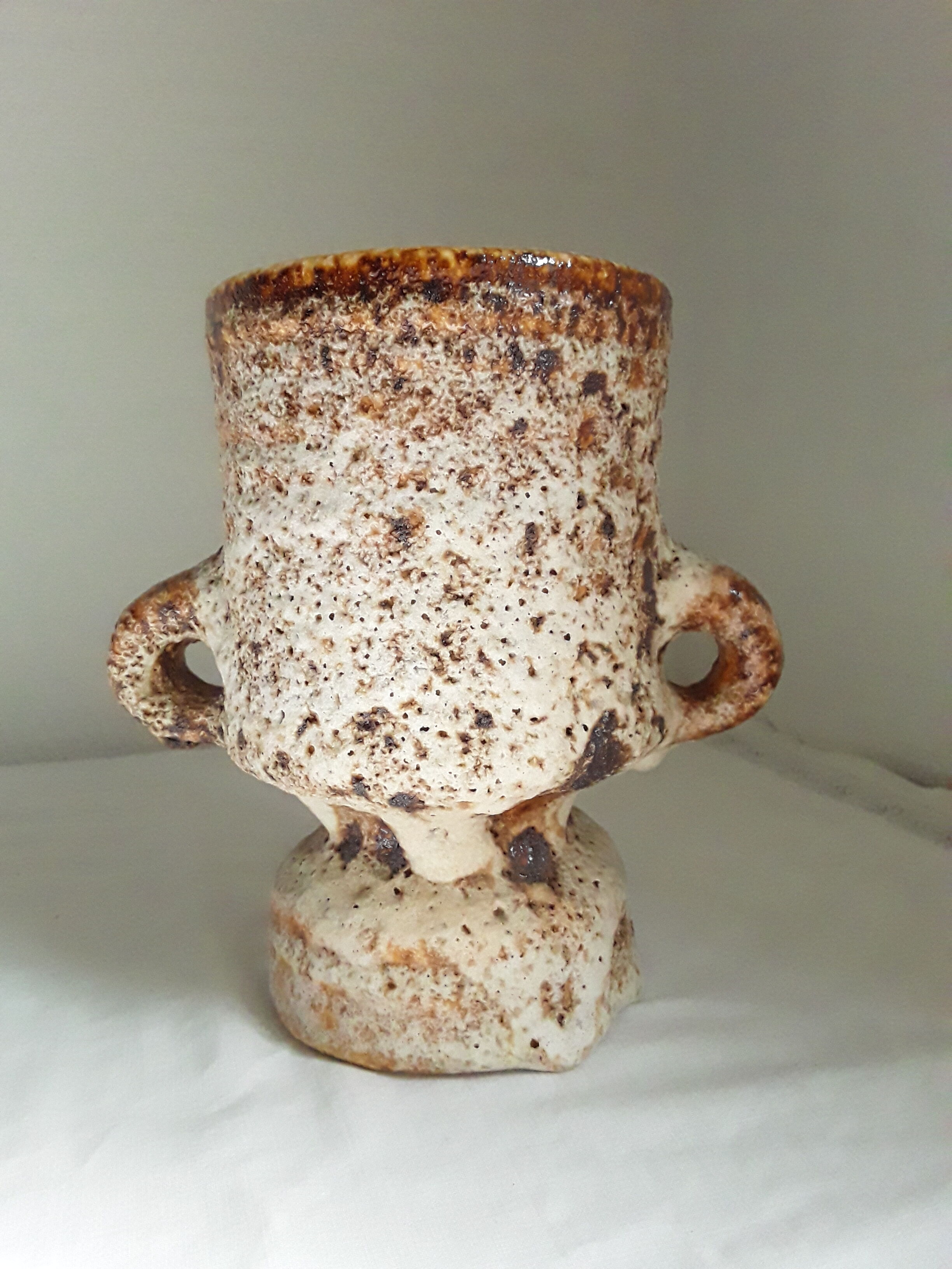 Vase vintage en grès forme libre 1970