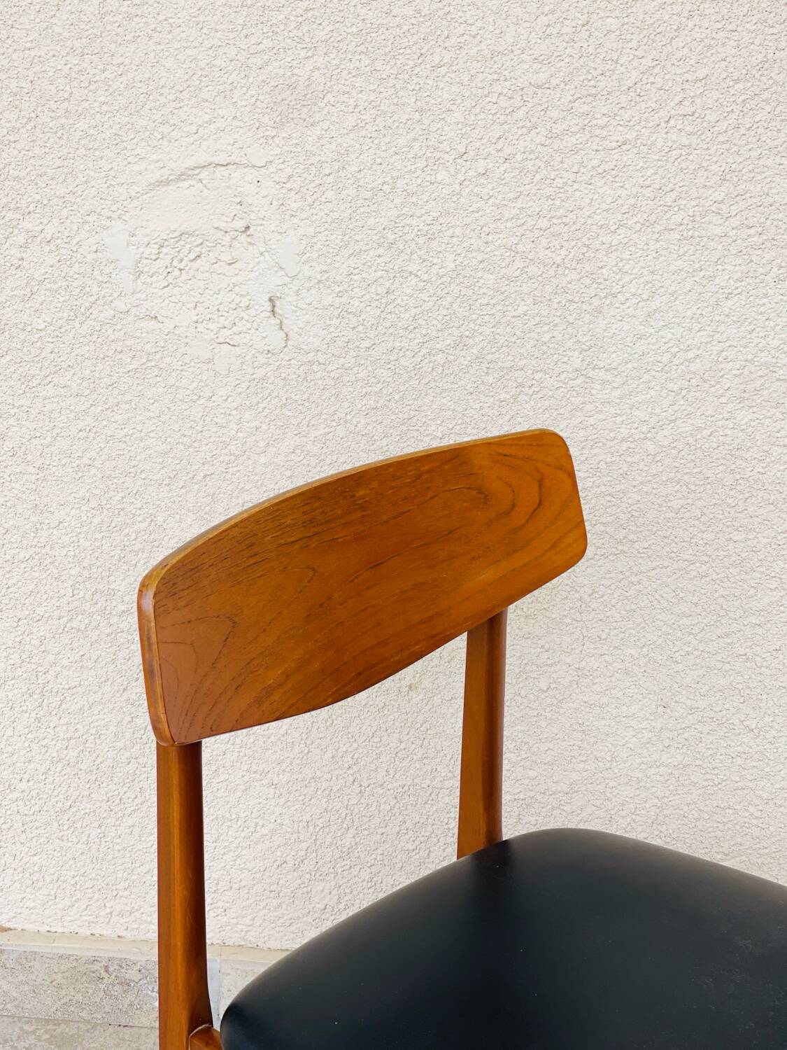 Scandinavian teak chair