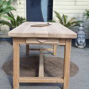 N052 table de ferme rénovée