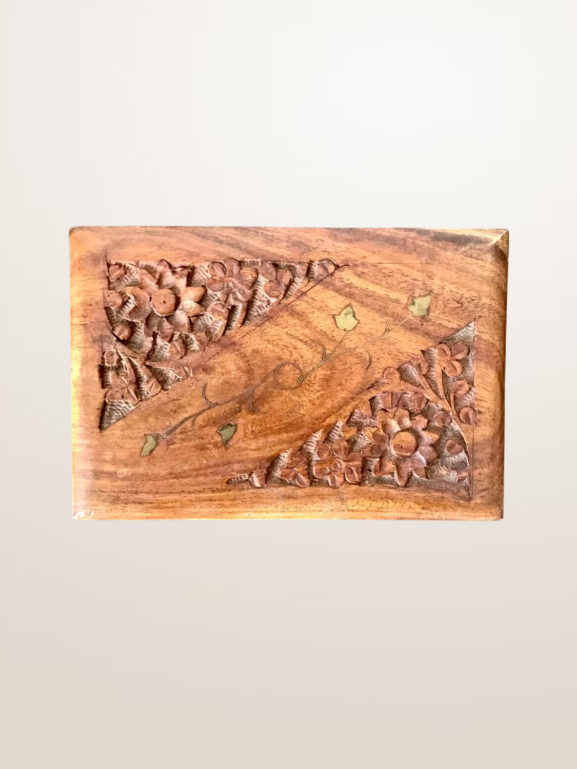 Boîte vide-poche népalaise en bois sculpté
