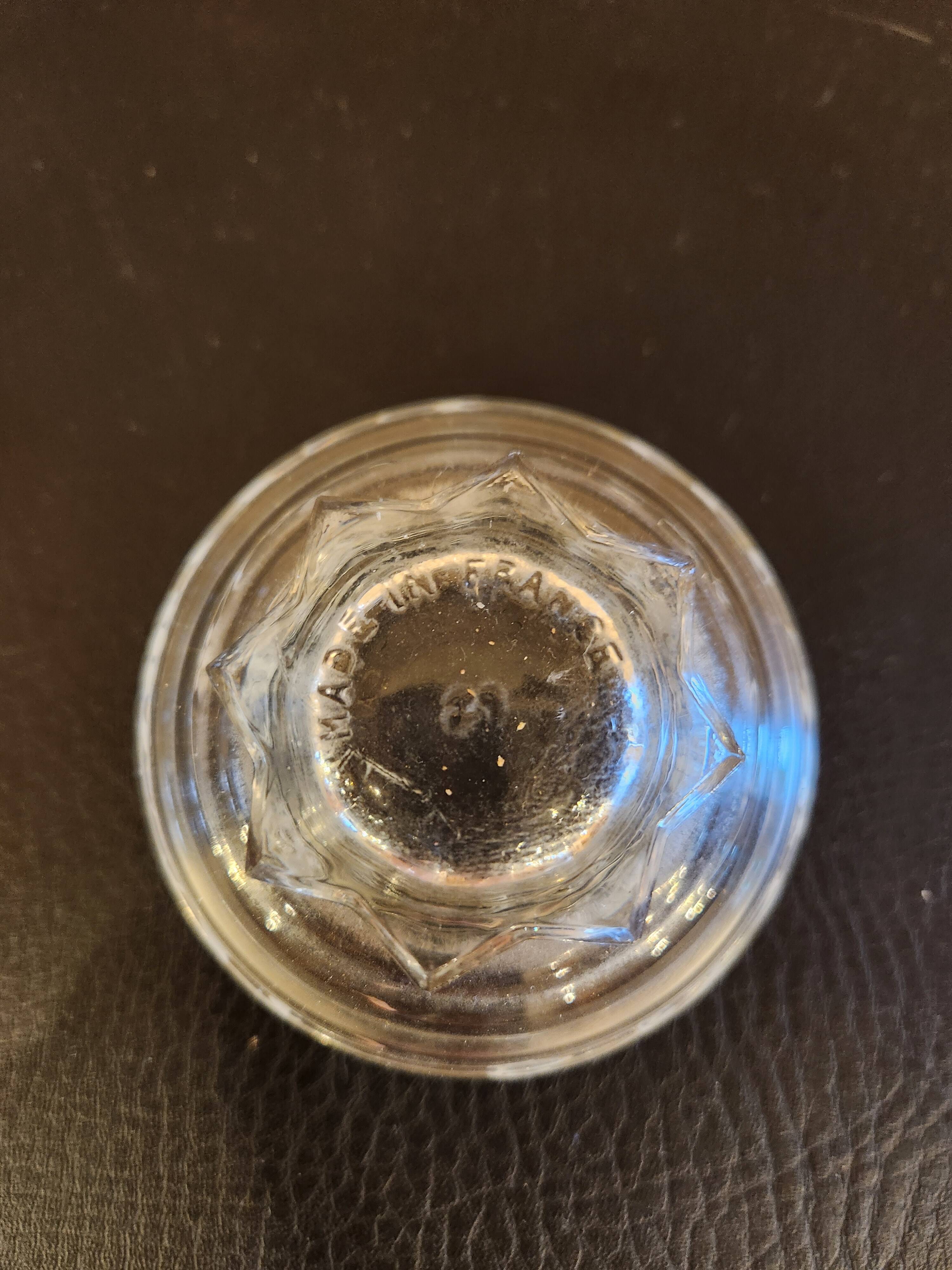 8 verres vintage en verre gravé pied étoile