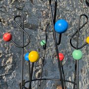 TREBLE CLE COAT RACK