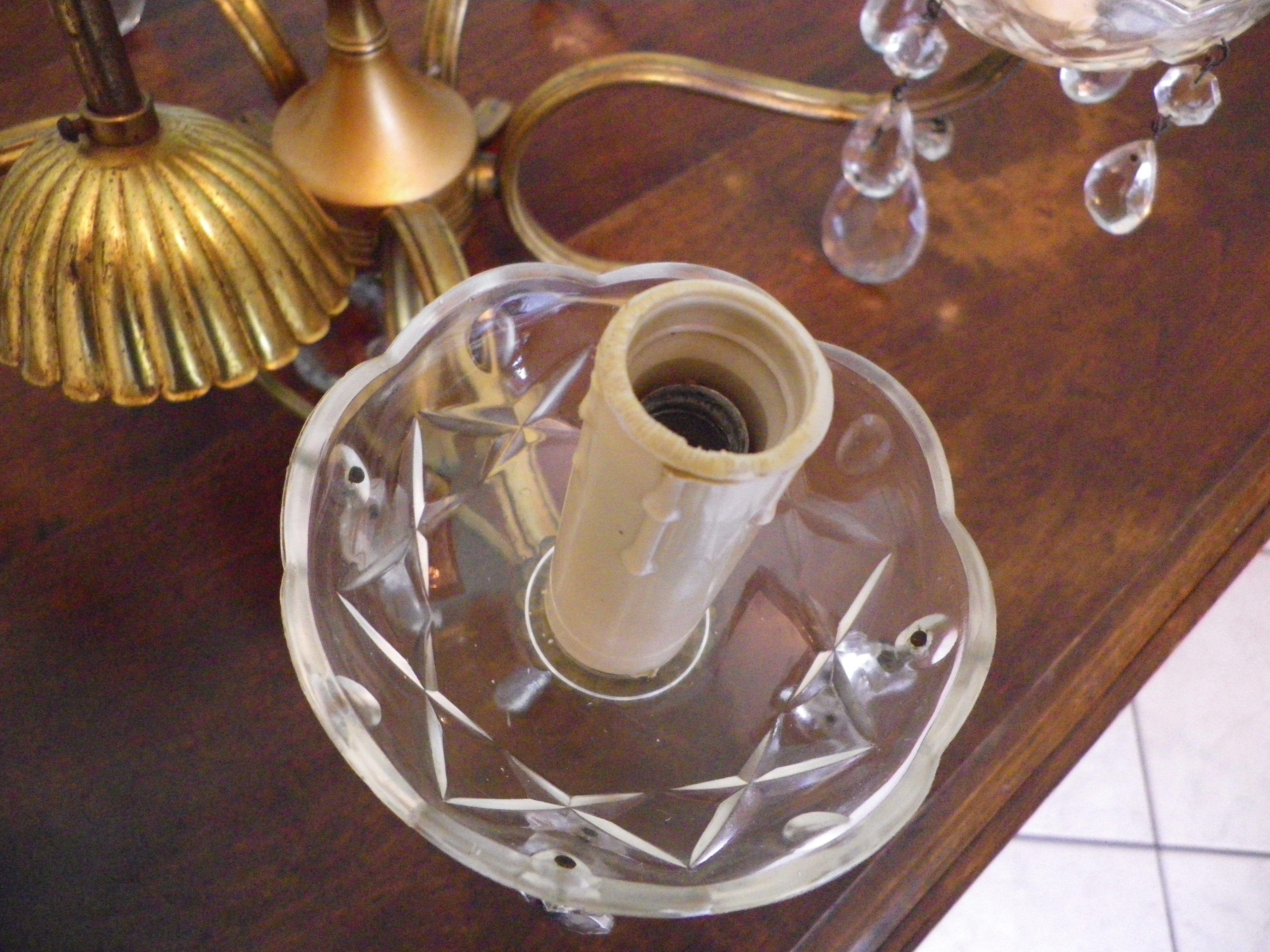 Suspension 5 lights, gold metal, glass cups with glass grapevines