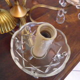 Suspension 5 feux, métal doré, coupelles en verre agrémentées de pampilles en verre