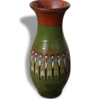 Original vintage 1970s folk vase.