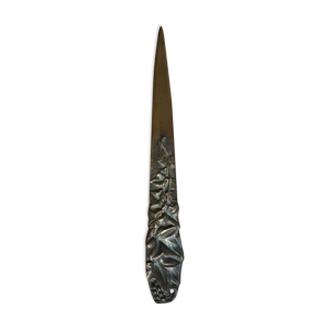 Coupe papier en bronze. - nouveau