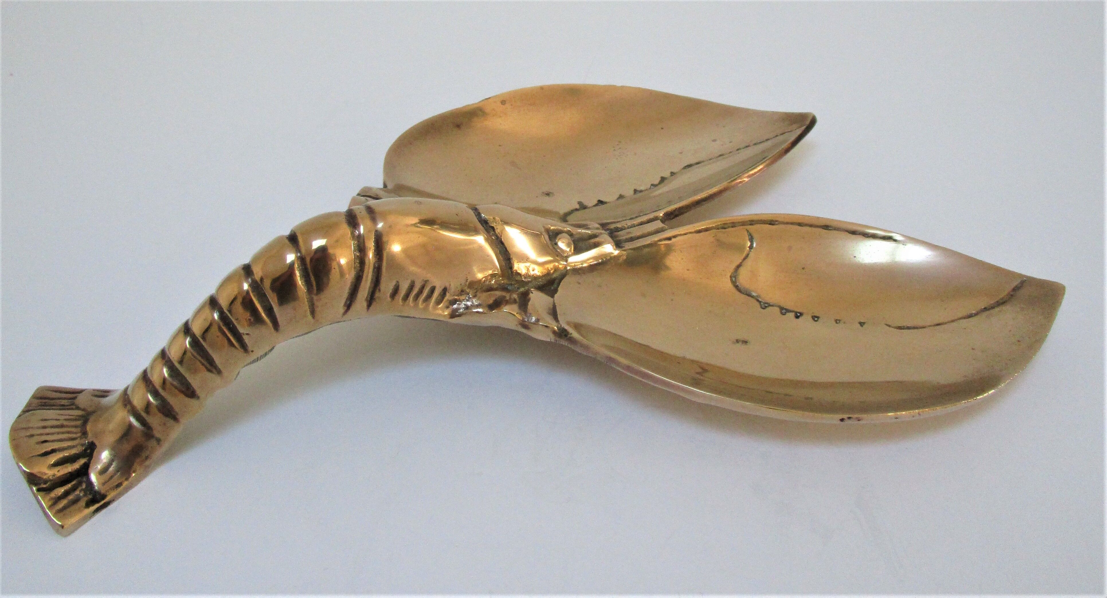 Solid brass lobster forming zoomorphic plateau