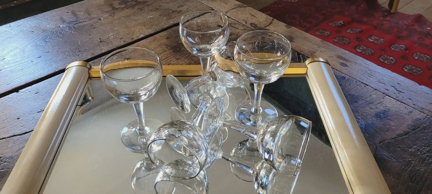Bistro balloon glasses