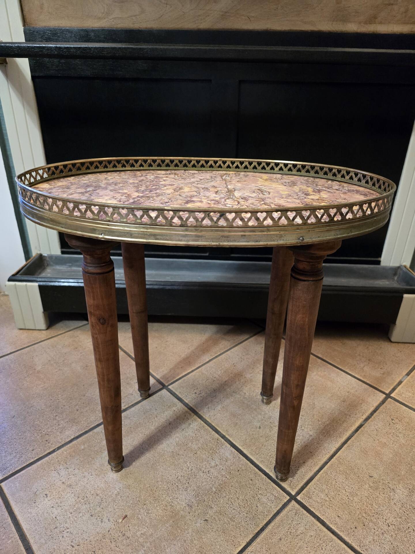 Restored Louis XVI style bouillotte table