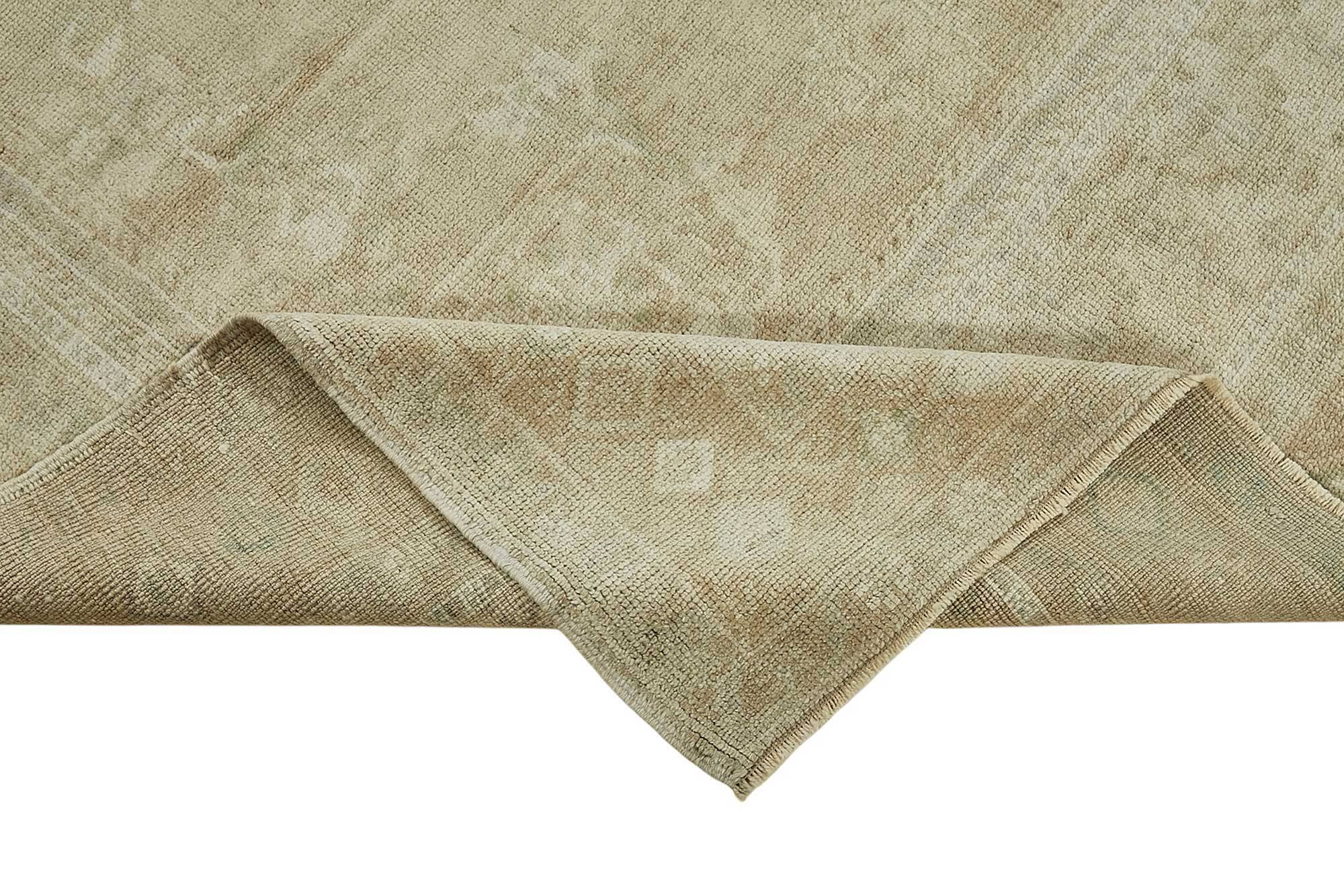Turkish Vintage Anatolian Rug 154 cm x 236 cm