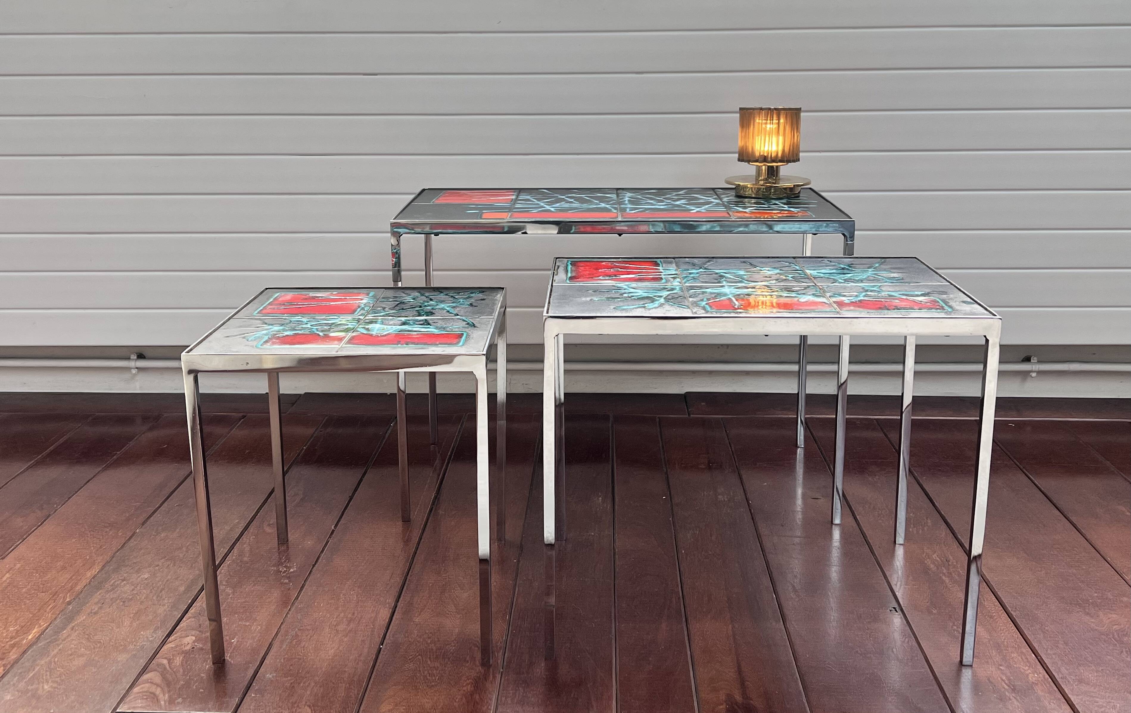 Nesting coffee tables in ceramic signed j. berlarti