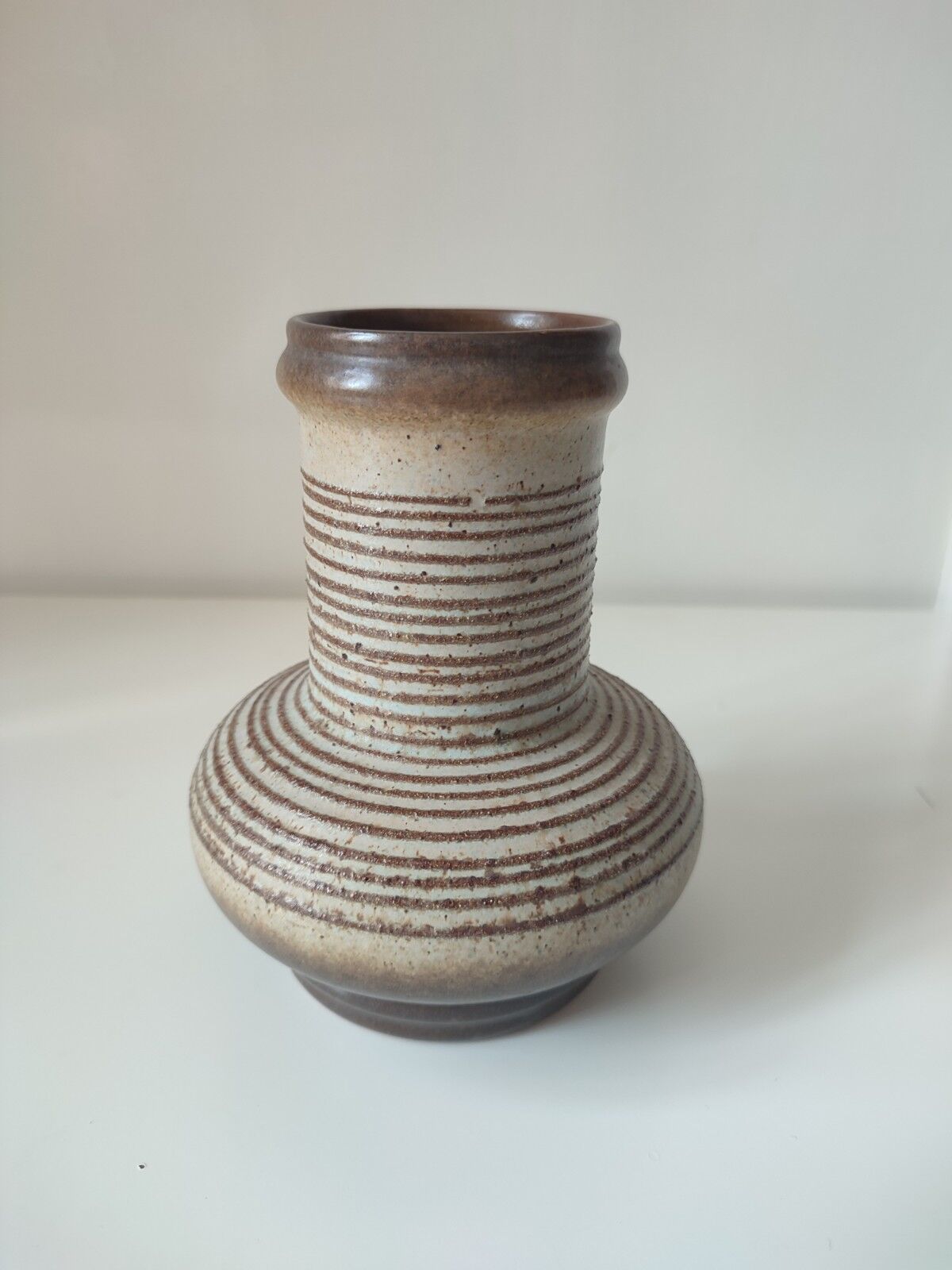 Strelha ceramic vase