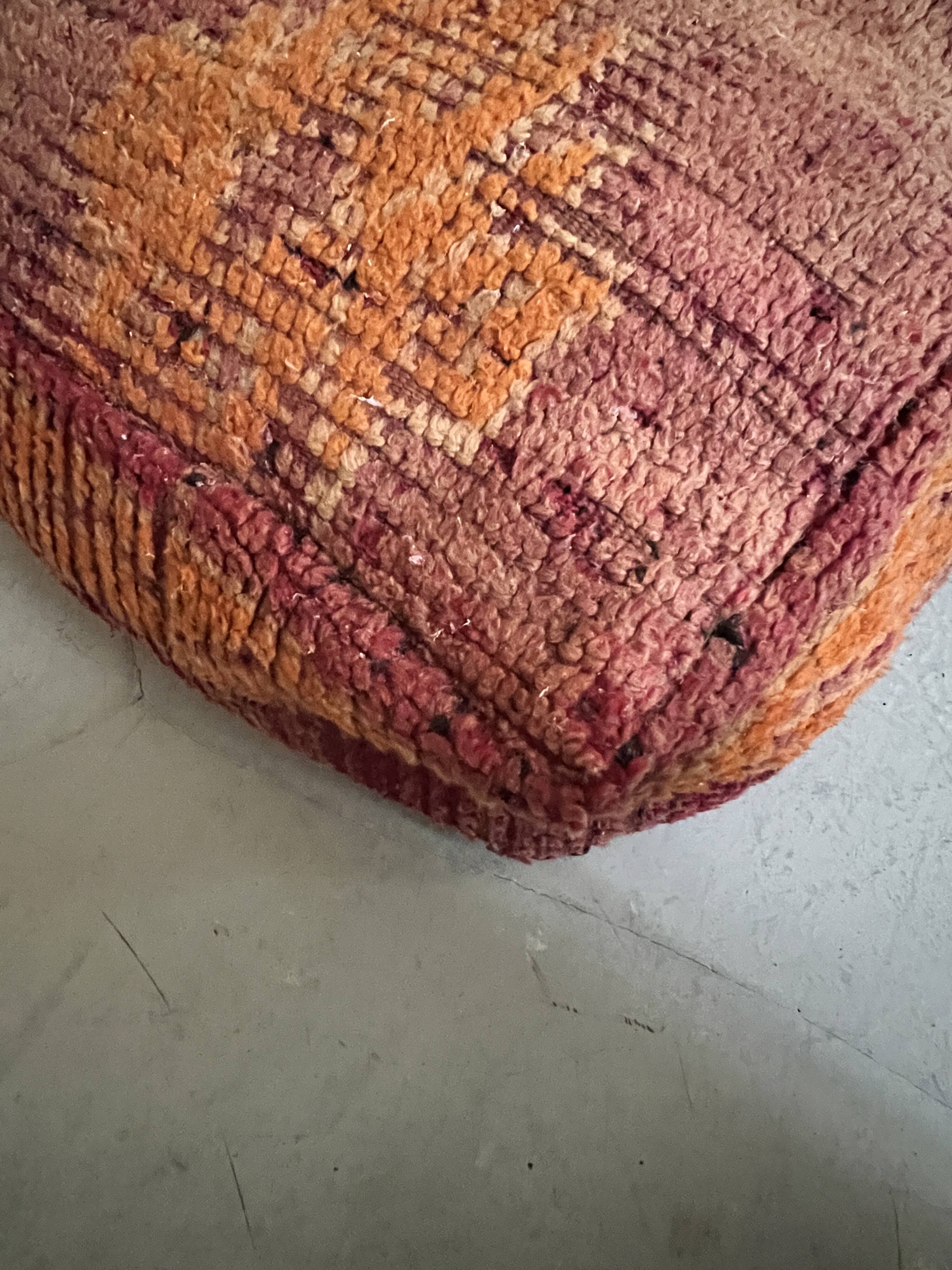 Vintage Berber pouf in handwoven wool