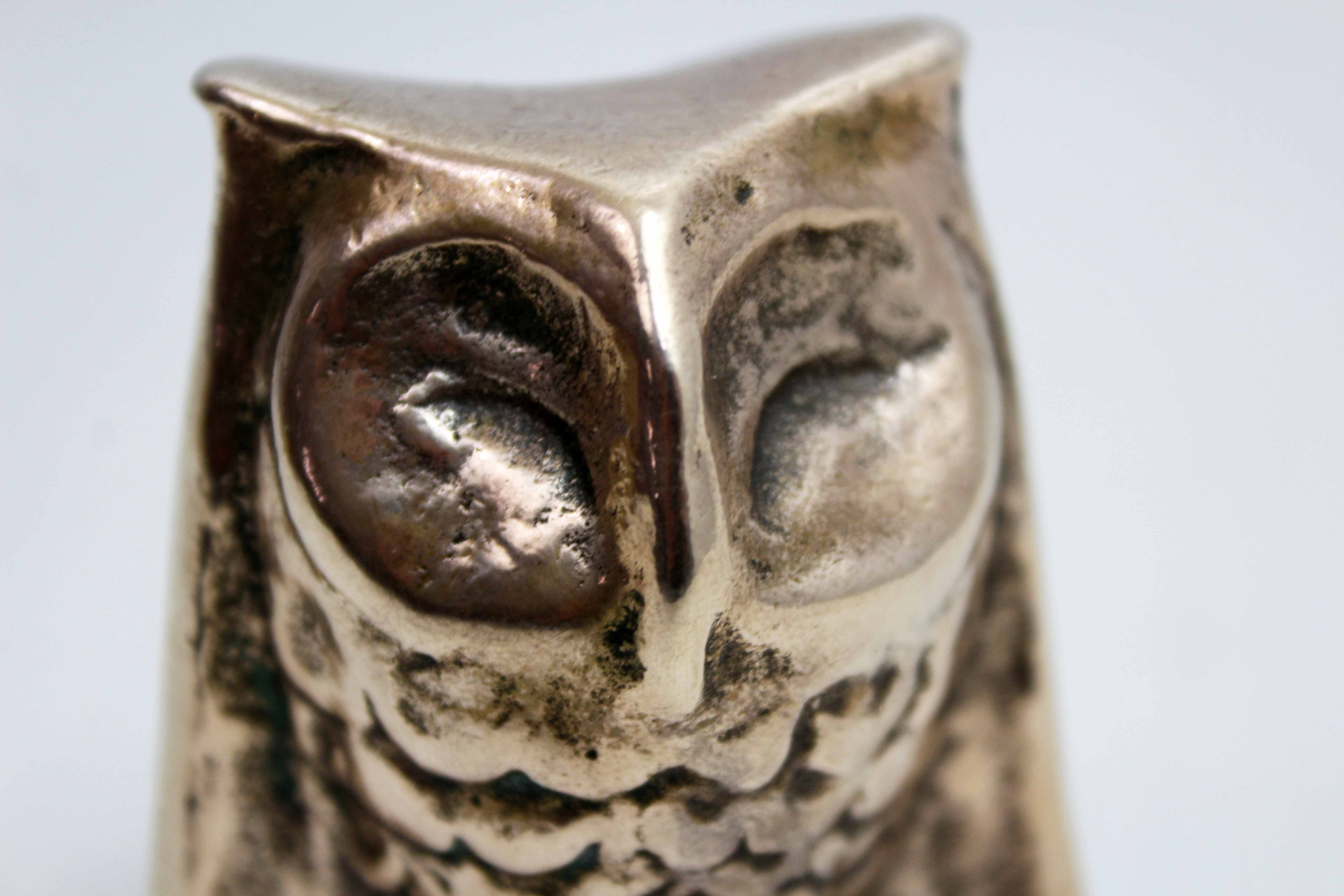 Bronze owl