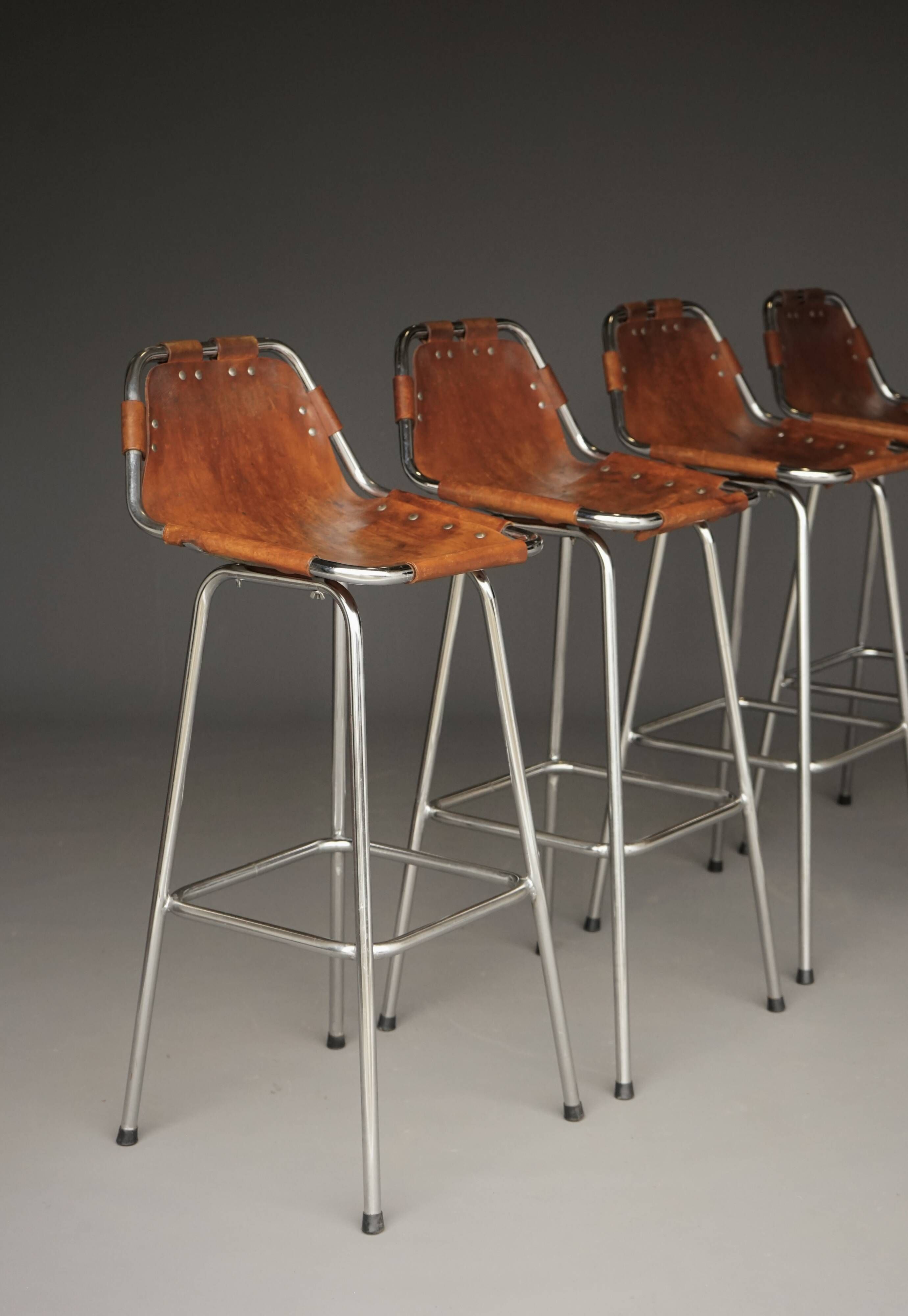 Tabourets de bar attribués à Dal Vera pour Charlotte Perriand / Les Arcs, années 1960