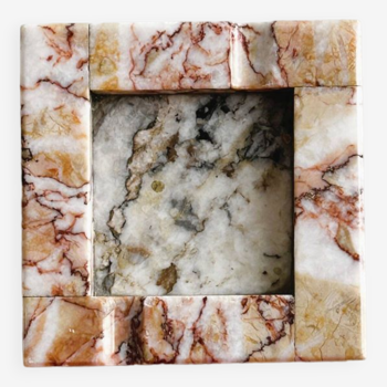 Small square marble ashtray.