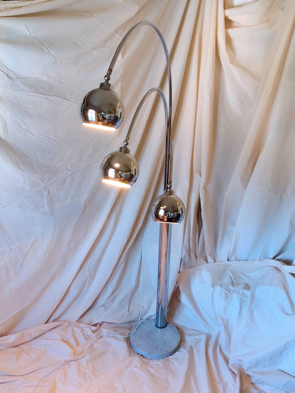 1970s Chrome Metal Lily of the Valley Lamp